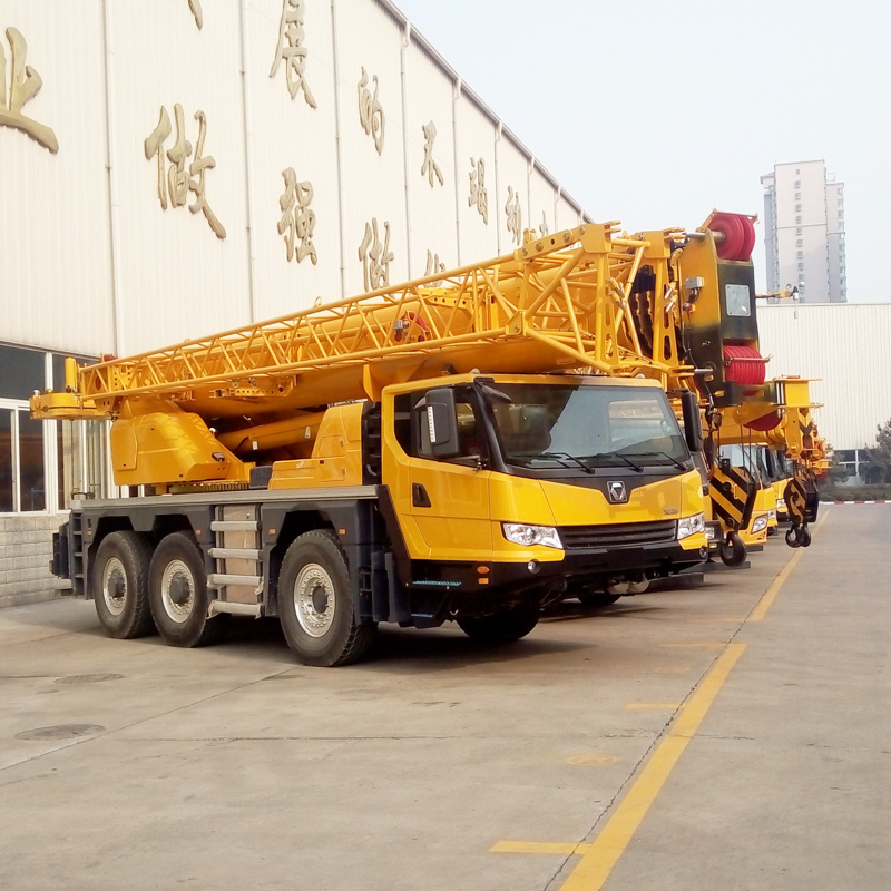 XCMG All Terrain Crane XCA60_E mobile 6 Wheel All Terrain Crane Hoisting Machine for sale